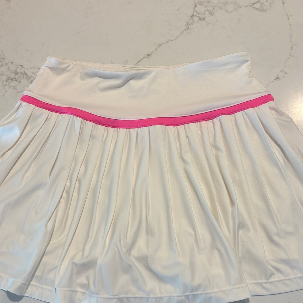 Juicy Couture Sport Skirt with Pink Accent